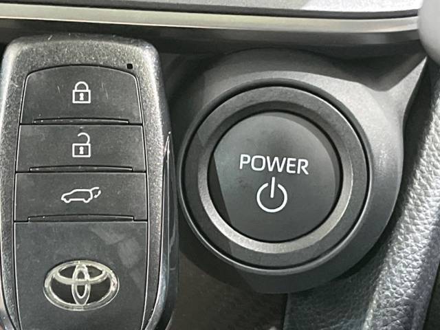 UZ0048020352_44_001.jpg