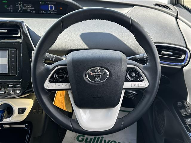UZ0048057142_30_001.jpg