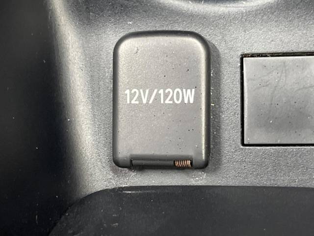 UZ0048448822_48_001.jpg