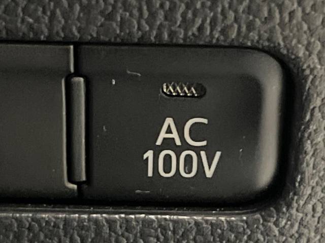 UZ0048448822_65_001.jpg