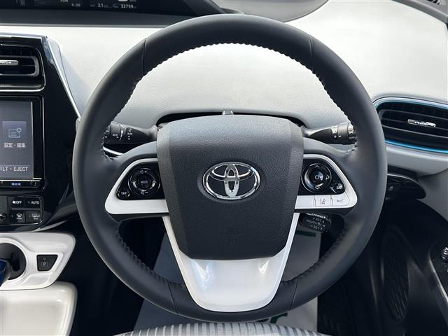 UZ0048265790_31_002.jpg