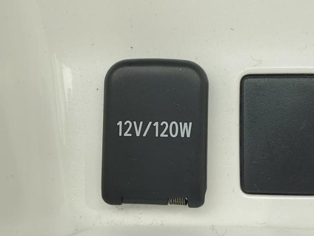 UZ0048361838_47_001.jpg