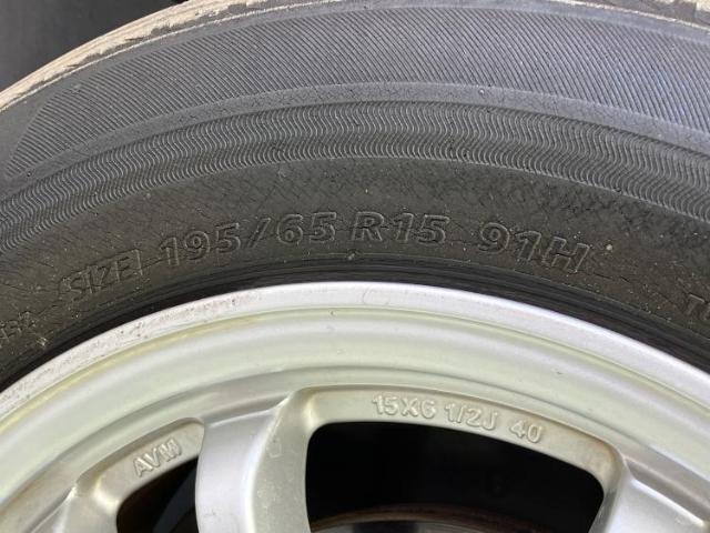 UZ0047989494_51_001.jpg
