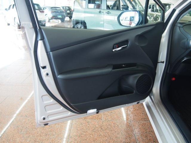 UJ0048393587_54_002.jpg