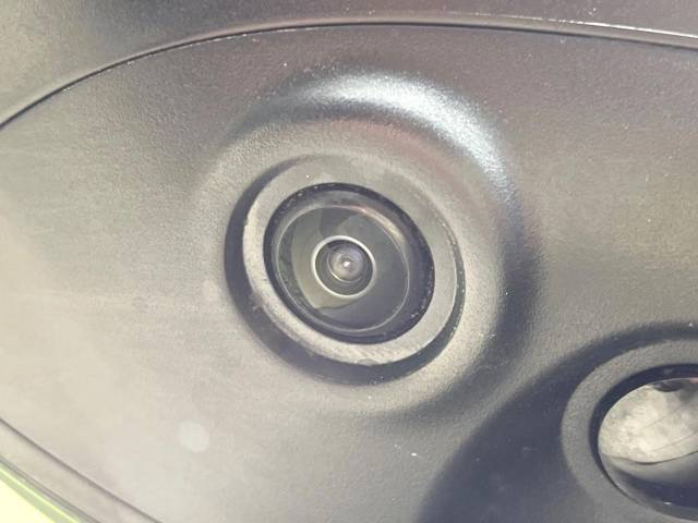 UZ0047894131_78_001.jpg