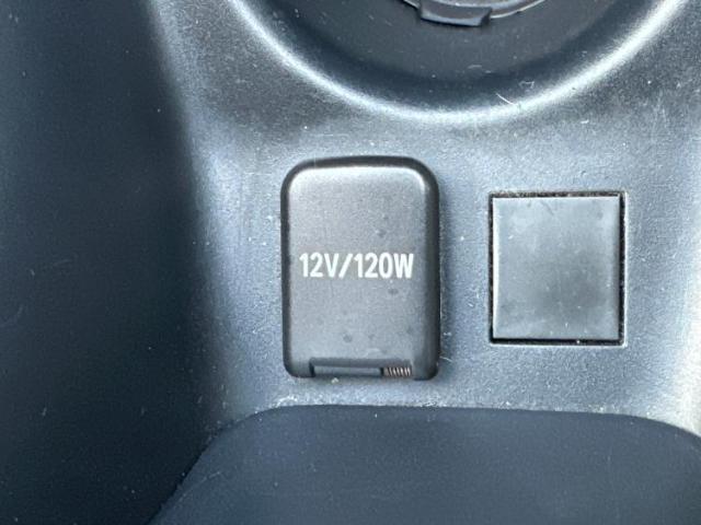 UZ0047739376_47_001.jpg