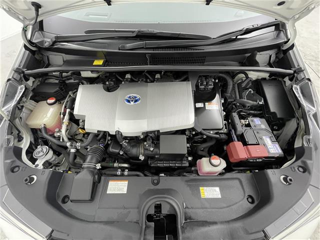 UZ0048028145_48_002.jpg