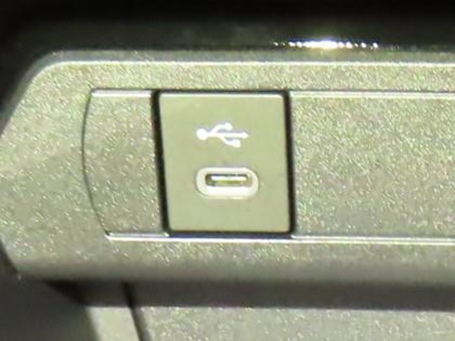 U00048322151_30_001.jpg