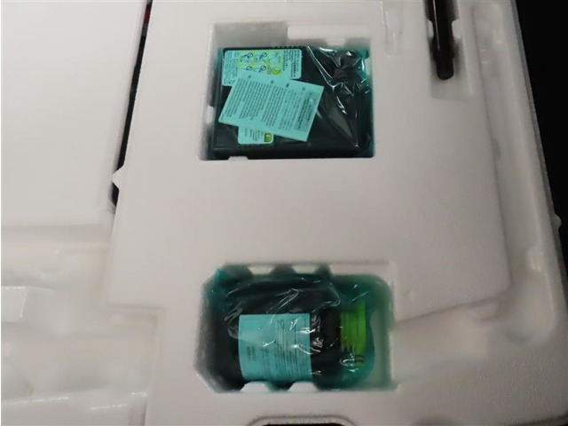 U00048322151_43_001.jpg