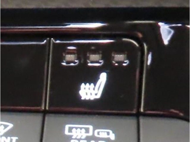 U00048322151_9_001.jpg