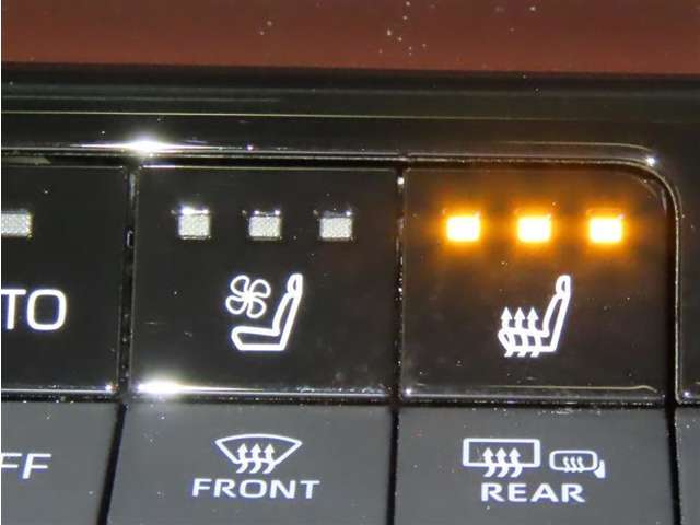 U00048560765_11_001.jpg