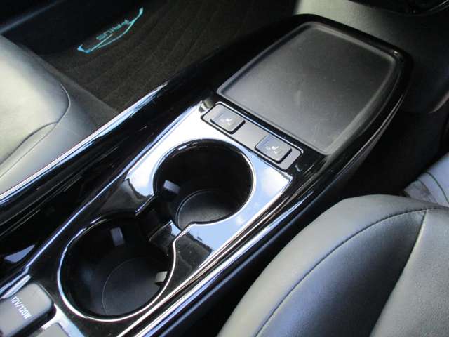 U00048363951_18_001.jpg