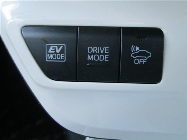UZ0048482923_6_001.jpg