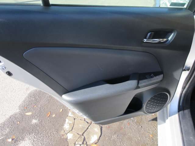 U00047489674_75_001.jpg