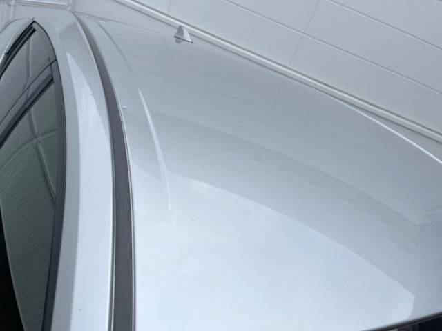 UZ0047606285_69_001.jpg
