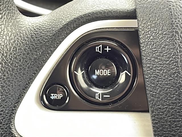 UZ0048537549_11_002.jpg