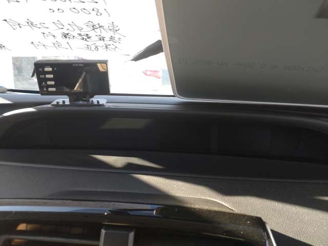 U00047730707_11_003.jpg