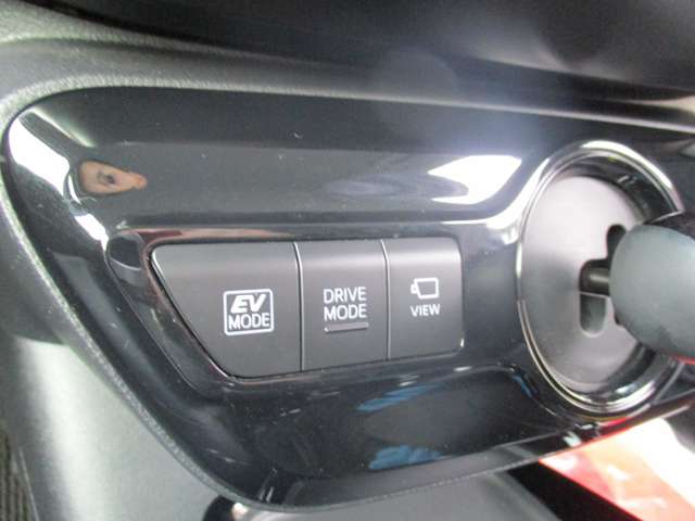 U00047754162_15_001.jpg