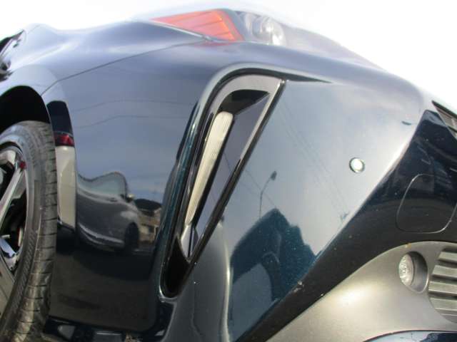 U00047754162_72_001.jpg