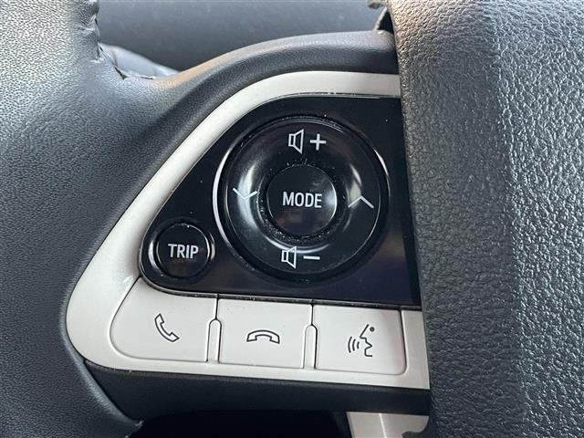 UZ0048571896_12_003.jpg