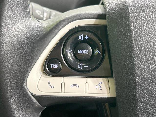 UZ0048435455_40_001.jpg