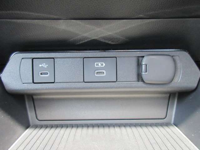U00048299911_38_001.jpg
