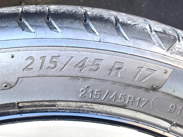 UZ0048072811_60_001.jpg