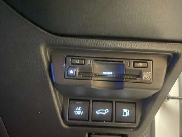 U00048558110_35_001.jpg