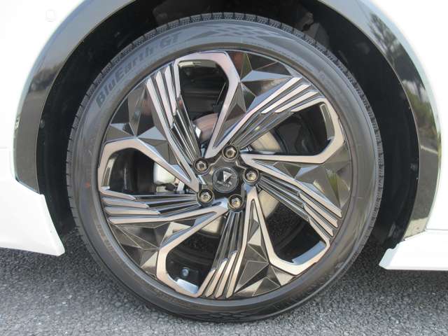 U00048440958_66_001.jpg