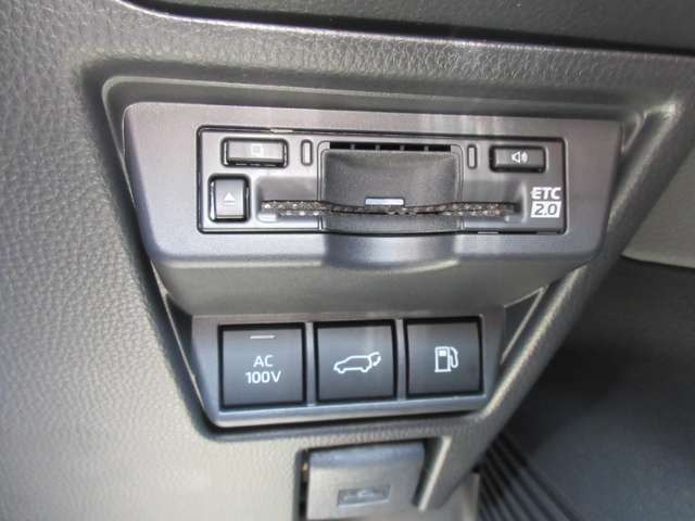 U00048440958_8_001.jpg