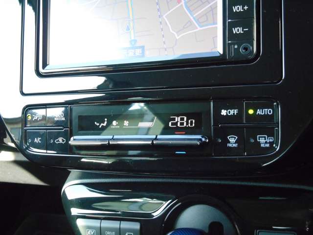 U00048100810_15_001.jpg