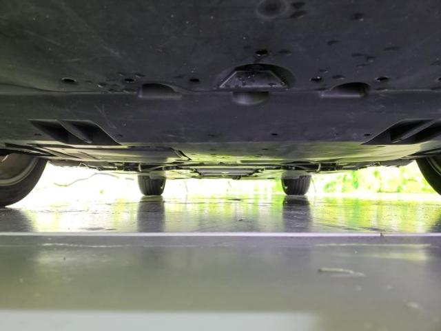 UZ0048530741_59_001.jpg