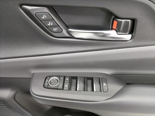 UJ0047406561_12_003.jpg