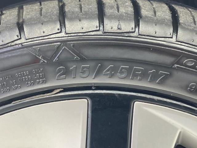 UZ0048497064_59_001.jpg