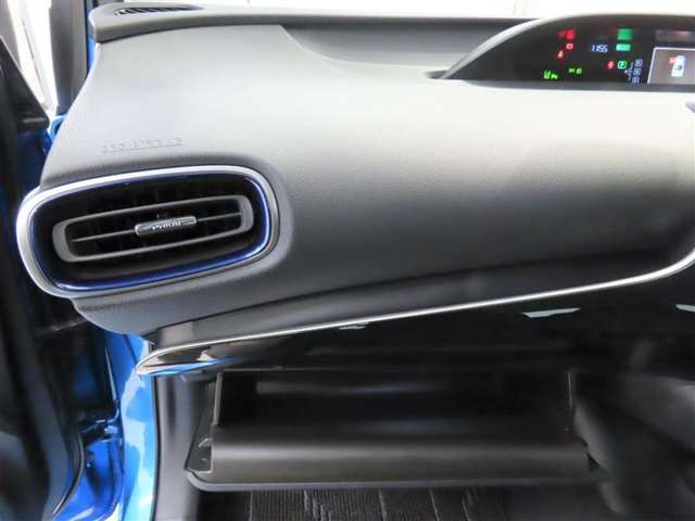 U00048048940_41_001.jpg
