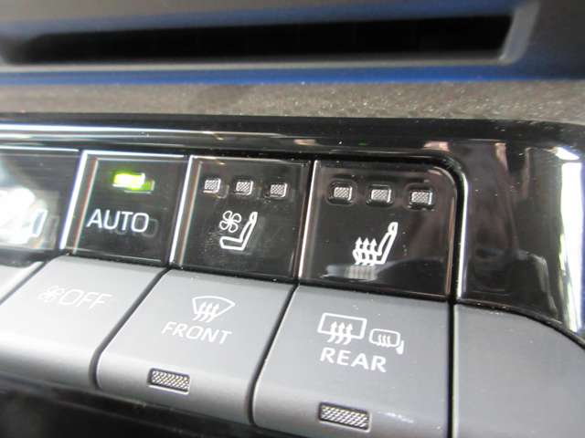 U00048056729_3_004.jpg