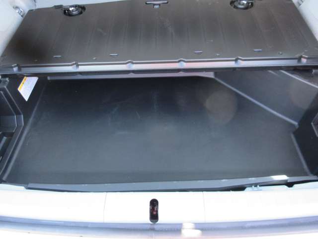 U00048094615_35_001.jpg