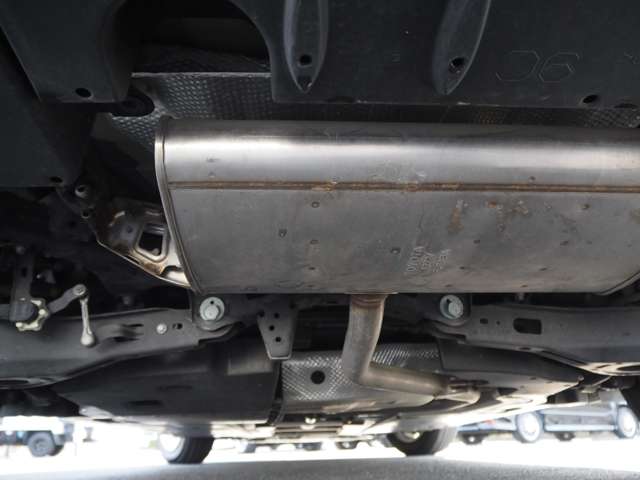 U00048353919_15_001.jpg