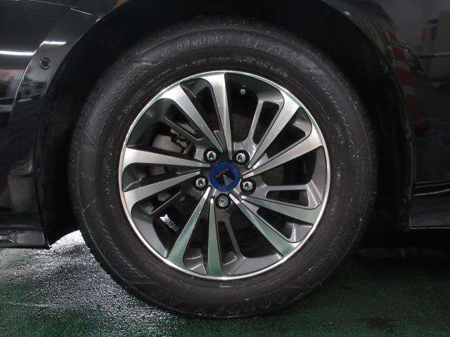 U00048399080_12_002.jpg