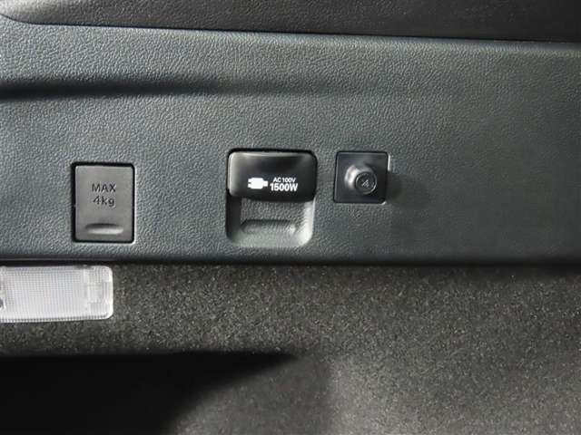 U00048534127_40_002.jpg