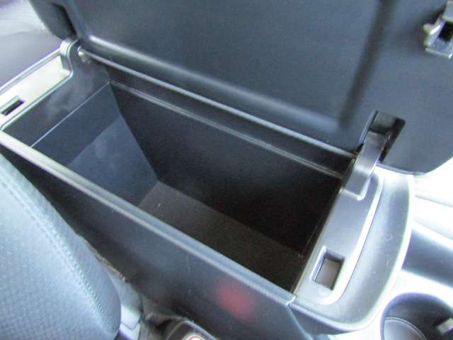 U00048399637_45_003.jpg