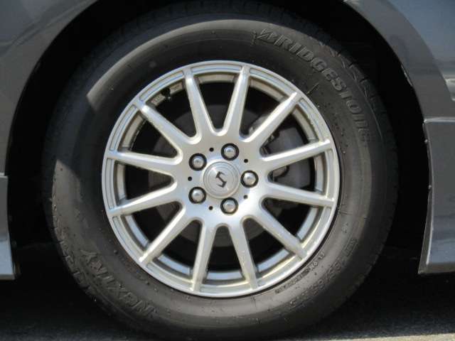 U00048399637_5_003.jpg