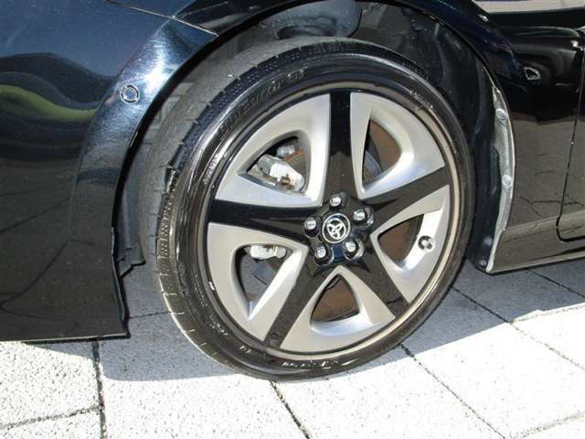 U00047343930_11_003.jpg