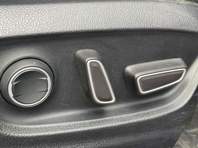 U00048479300_30_001.jpg
