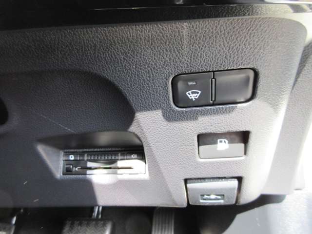 U00048141057_51_001.jpg