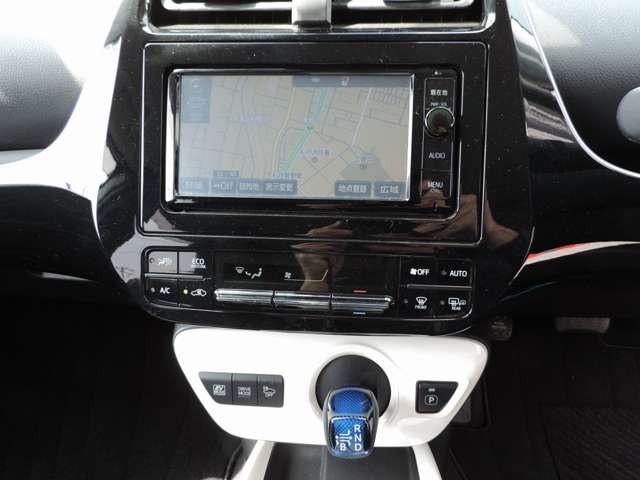 U00048480991_3_001.jpg