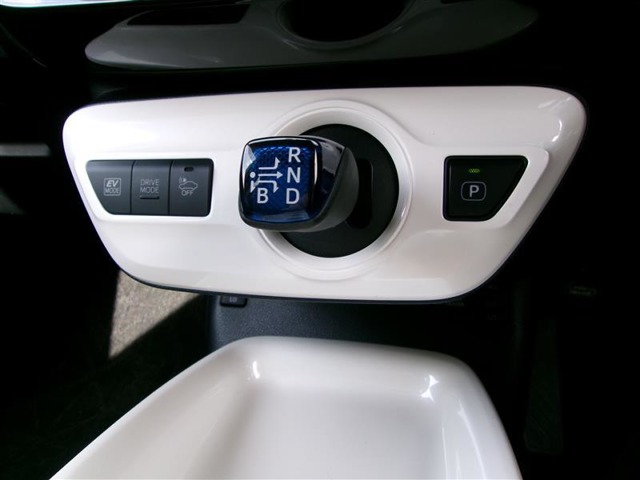 U00048290514_9_001.jpg