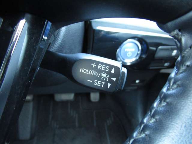 UJ0048413416_42_001.jpg