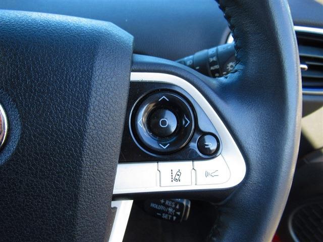 UJ0048413456_11_001.jpg