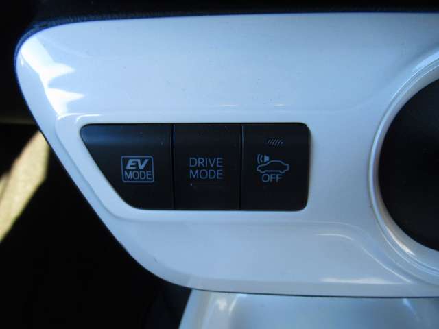 UJ0048413456_45_001.jpg
